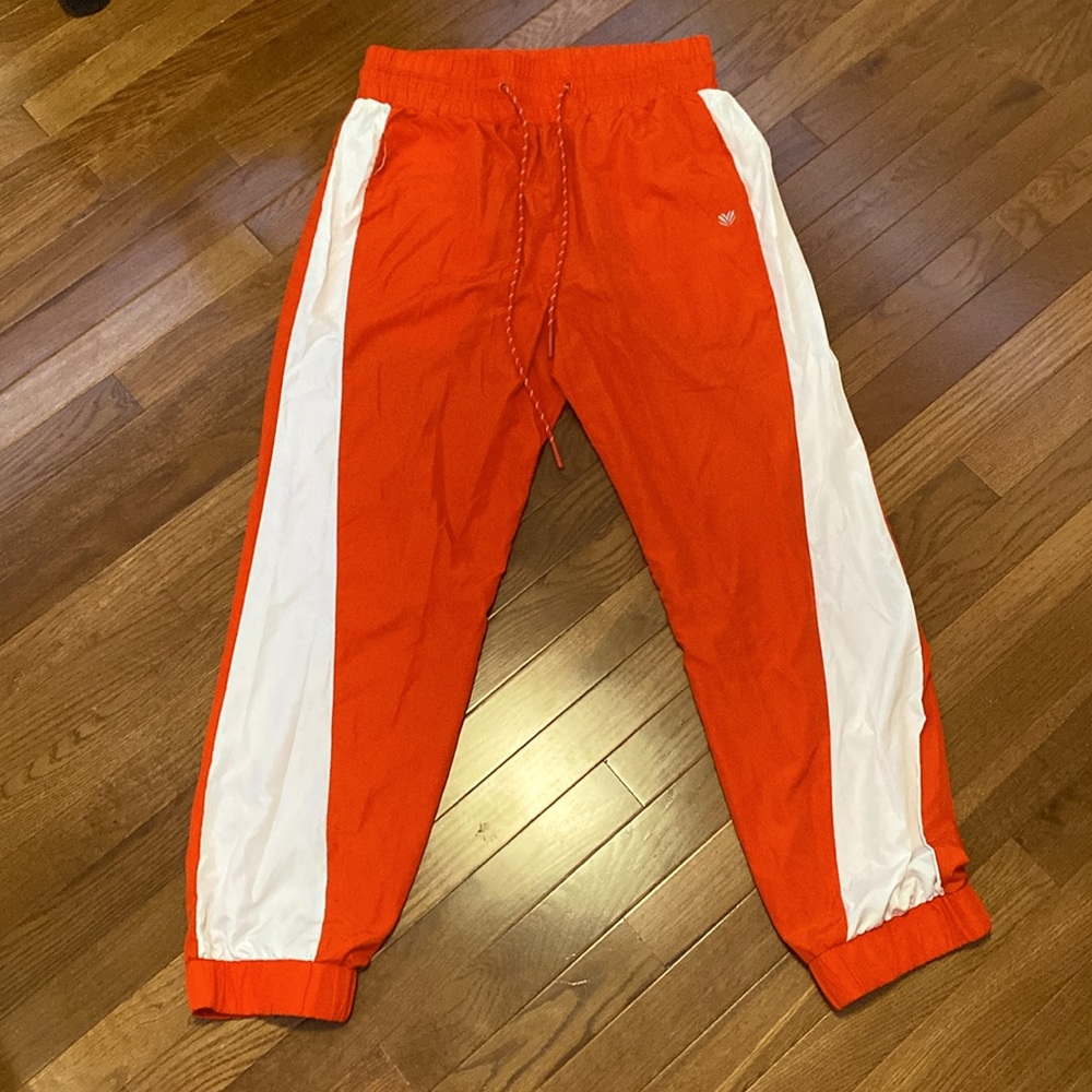 Forever 21 Red and white stripe parachute pants